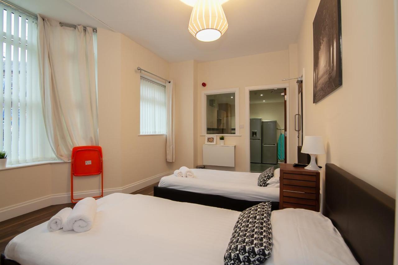 Casa Fresa Franks Serviced Accommodation Liverpool Exterior foto